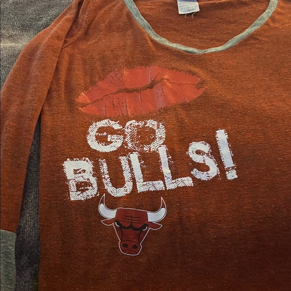 Chicago Bulls NBA Women's Long Sleeve Tee